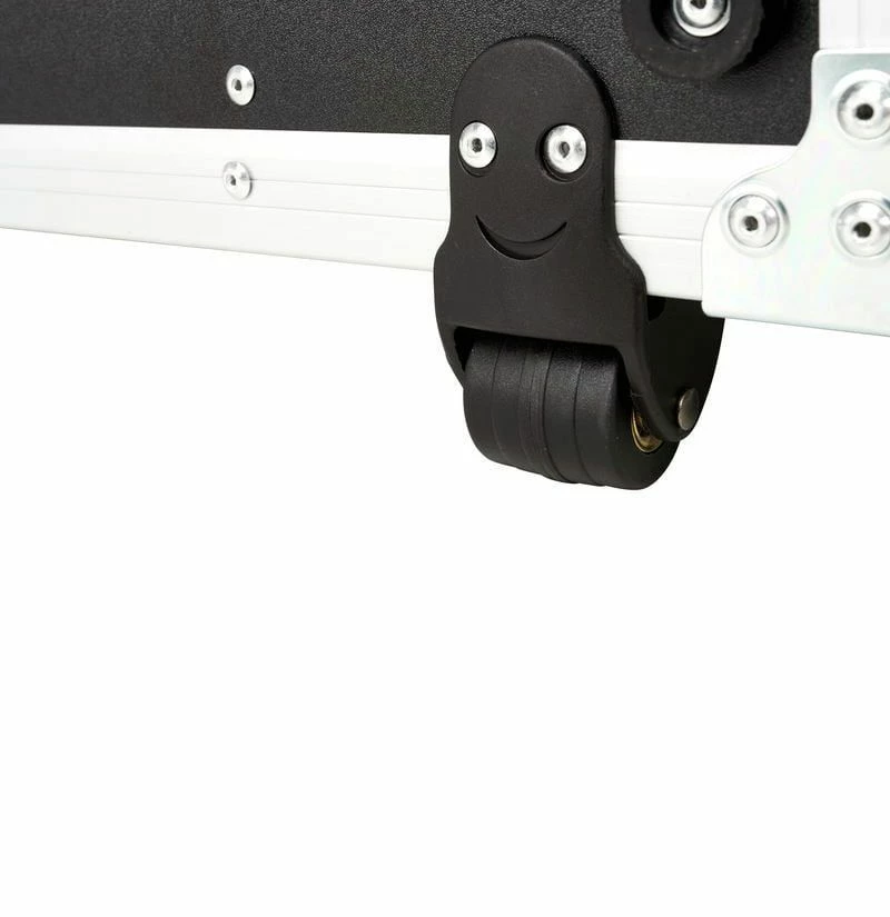 Gator 17 In. Deep 4U Rack Case W/ Wheels 8 Gator 17 In. Deep 4U Rack Case W/ Wheels - Image 6