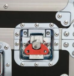 Gator G-TOURTRK3022HS Truck Pack Trunk -travel storage Shop gator g tourtrk latch 4