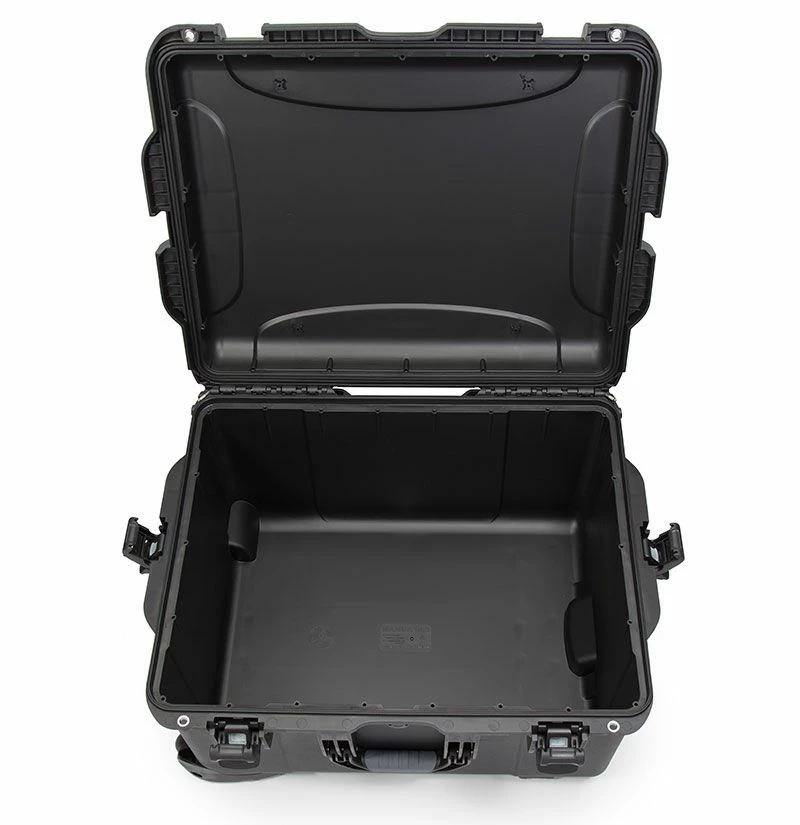 Nanuk 960 Wheeled Case With Empty Interior 3 Nanuk 960 Wheeled Case With Empty Interior