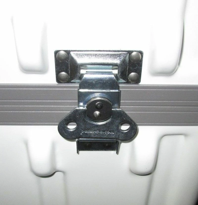 Parker SC2020-13FF Shipping Case Solid Layered Foam Interior 4 Parker SC2020-13FF Shipping Case Solid Layered Foam Interior - Image 2