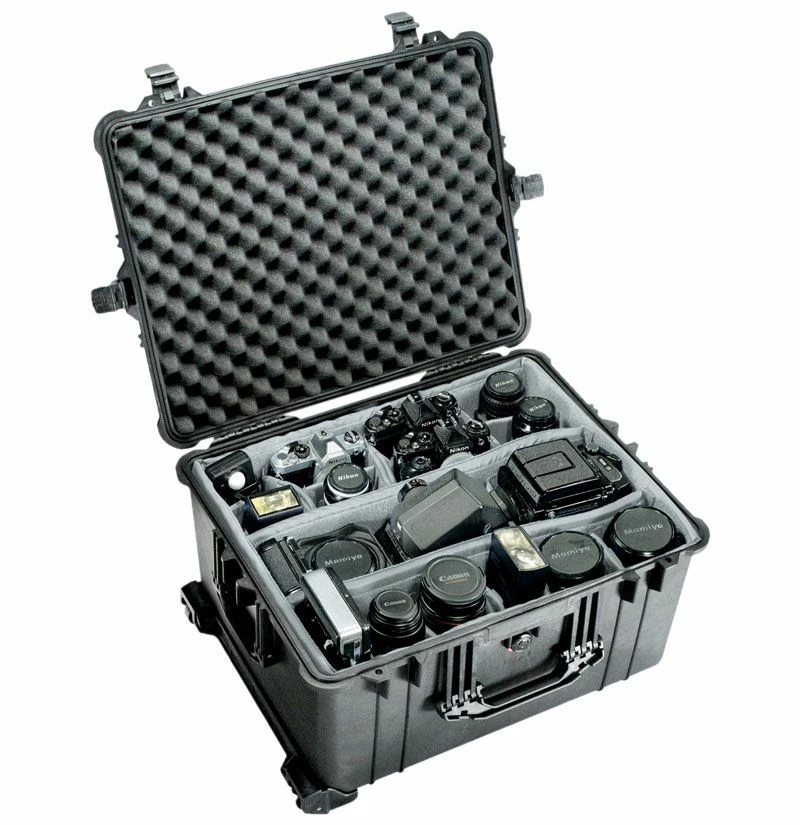 Pelican 1624 Large Wheeled Transport Case With Padded Dividers 3 Pelican 1624 Large Wheeled Transport Case With Padded Dividers