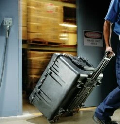 Pelican 1640 Large Wheeled Transport Case With Pick N Pluck Foam -travel storage Shop pelican 1640 app transport 2