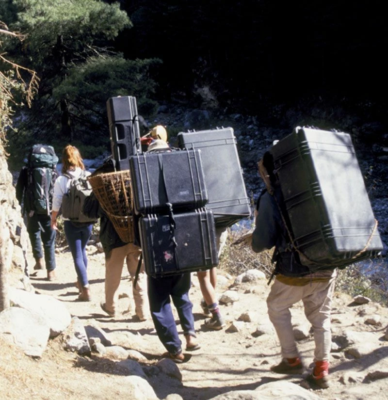 Pelican 1650-FL Large Wheeled Transport Case With 2 Inch Foam Lining 4 Pelican 1650-FL Large Wheeled Transport Case With 2 Inch Foam Lining - Image 2