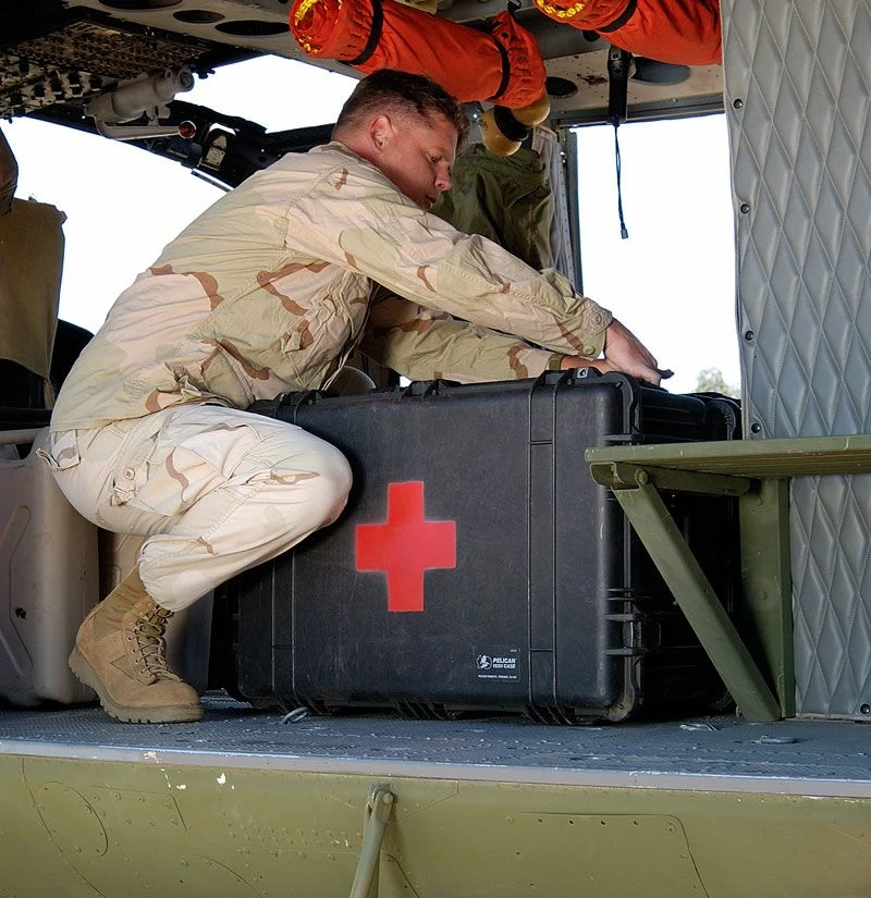 Pelican 1654 Large Wheeled Transport Case With Padded Dividers 5 Pelican 1654 Large Wheeled Transport Case With Padded Dividers - Image 3