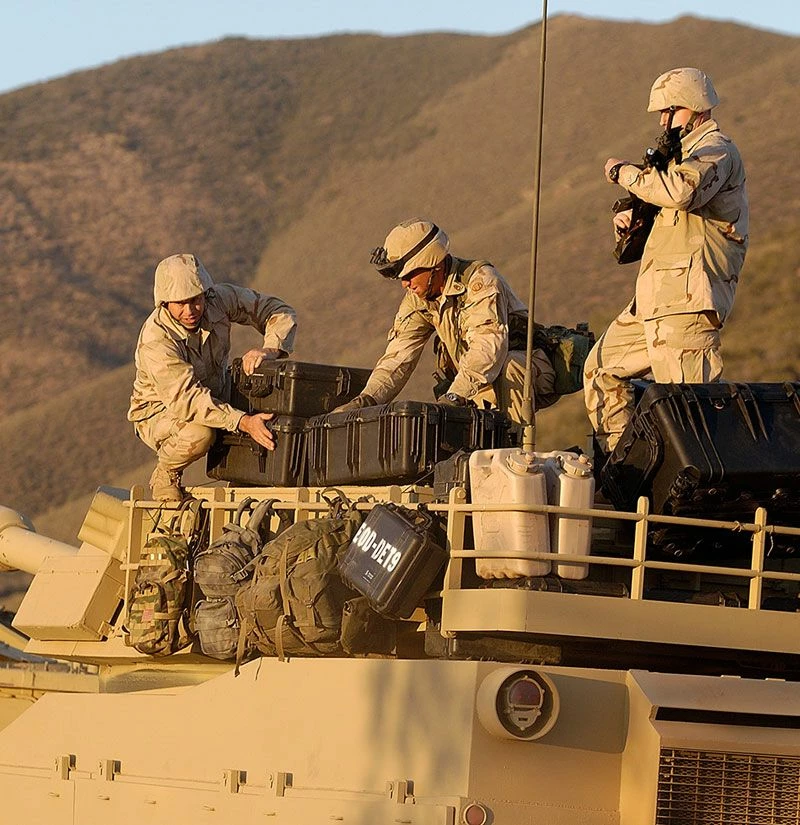 Pelican 1660 Large Wheeled Transport Case With Pick N Pluck Foam 5 Pelican 1660 Large Wheeled Transport Case With Pick N Pluck Foam - Image 3