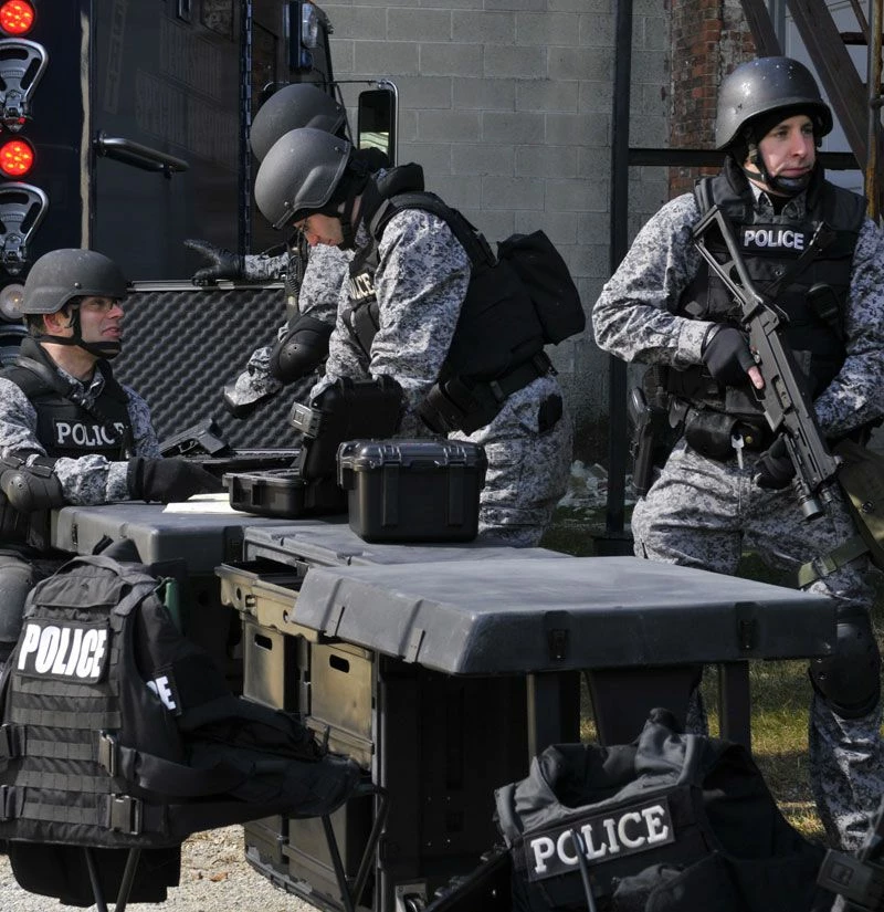 Pelican IM2075 Small Storm Case With Foam 5 Pelican IM2075 Small Storm Case With Foam - Image 3