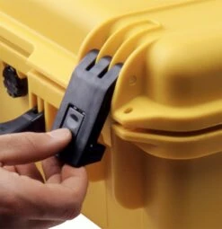 Pelican IM2700 Large Storm Case With Foam 10 Pelican IM2700 Large Storm Case With Foam -travel storage Shop pelican storm latch 4