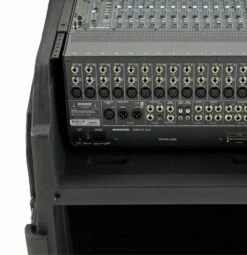 SKB The Mighty GigRig Mixer Rack Case -travel storage Shop skb 1skb19 r1406 upclose