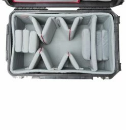 SKB ISeries 3i 2213-12 Wheeled Shipping Case W/ Think Tank Dividers 11 SKB ISeries 3i 2213-12 Wheeled Shipping Case W/ Think Tank Dividers -travel storage Shop skb 3i 2213 12b dividers upclose empty